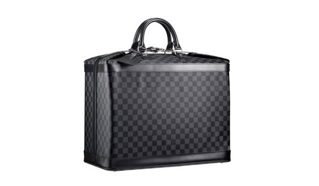 ダミエ・グラフィット グリモ（N41161）　22万1550円<br />問い合わせ｜ルイ・ヴィトン カスタマーサービスセンター Tel.03-3478-2100