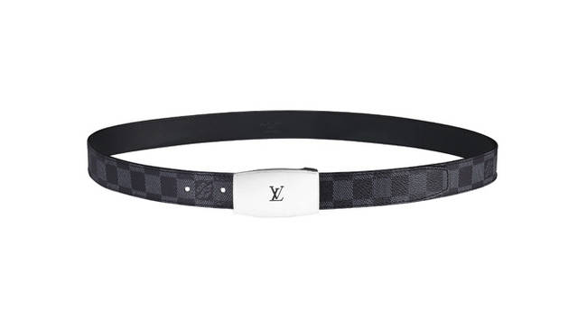 サンチュール・LV CUT ロン”ダミエ・グラフィット”（M9638*）　4万8300円<br />問い合わせ｜ルイ・ヴィトン カスタマーサービスセンター Tel.03-3478-2100