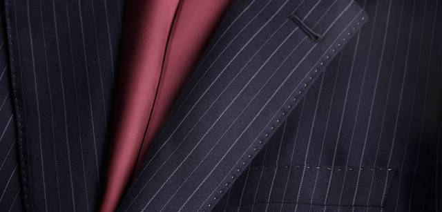 <strong>Paul Smith｜ポール・スミス</strong>　スーツ8万9250円（ポール・スミス ロンドン）