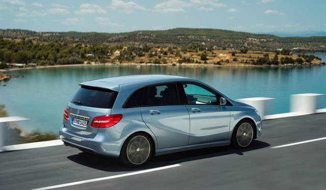 <strong>Mercedes-Benz B-Class｜メルセデス・ベンツ Bクラス</strong>