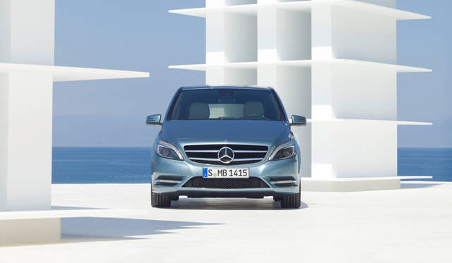 <strong>Mercedes-Benz B-Class｜メルセデス・ベンツ Bクラス</strong>