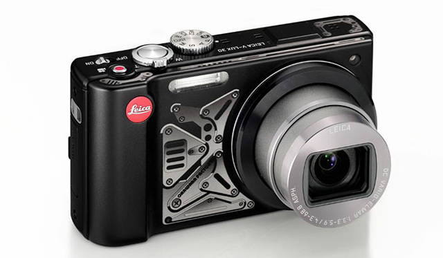 <strong>伊勢丹｜イセタンメンズ レジデンス</strong>　「ライカ」 V-LUX30“Okawara Factory” 