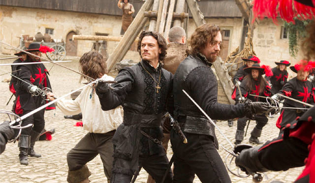 <strong>MOVIE｜『三銃士／王妃の首飾りとダ・ヴィンチの飛行船』試写会プレゼント</strong>　© 2011 Constantin Film Produktion GmbH, NEF Productions, S.A.S. and New Legacy Film Ltd. All rights reserved.