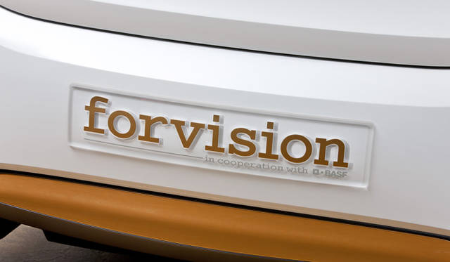 <strong>smart Forvision EV concept｜スマート フォーヴィジョン EV コンセプト</strong>