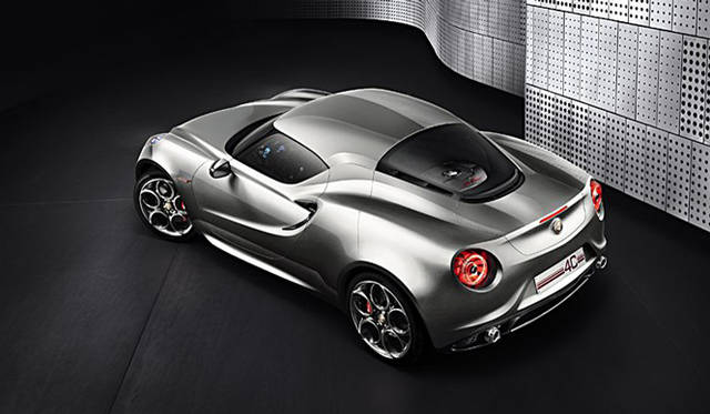 <strong>Alfa Romeo 4C Concept｜アルファロメオ 4Cコンセプト</strong>