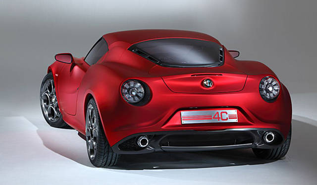 <strong>Alfa Romeo 4C Concept｜アルファロメオ 4Cコンセプト</strong>
