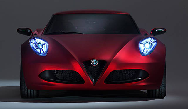 <strong>Alfa Romeo 4C Concept｜アルファロメオ 4Cコンセプト</strong>