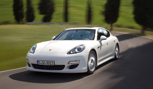 <strong>Porsche Panamera diesel｜ポルシェ パナメーラ ディーゼル</strong>