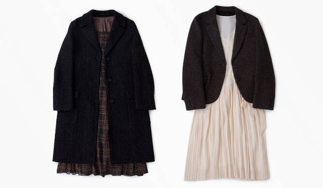 <strong>MARGARET HOWELL│マーガレット・ハウエル</strong>　左／コート 9万3450円、ワンピース 5万9850円、右／ジャケット 5万1450円、ワンピース 6万9300円（すべてマーガレット・ハウエル）