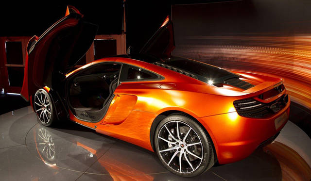 <strong>McLaren MP4-12C｜マクラーレンMP4-12C</strong>