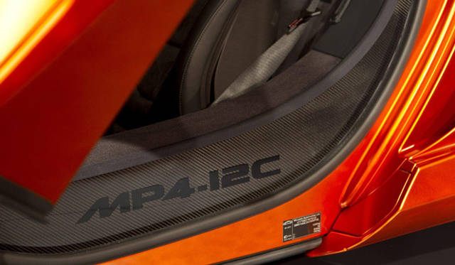 <strong>McLaren MP4-12C｜マクラーレンMP4-12C</strong>