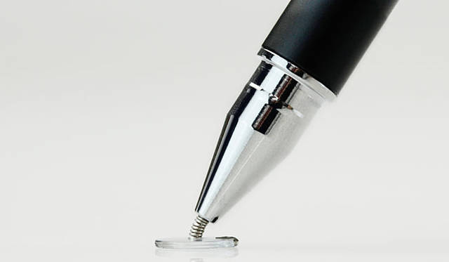 <strong>TUNEWEAR｜チューンウエア</strong>　スタイラスペン「TUNEPENCIL DrawPro」