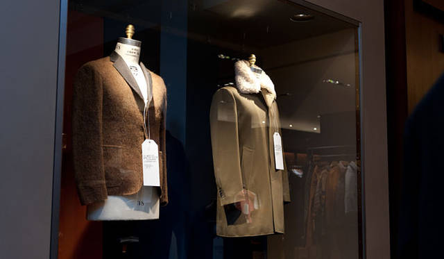 <strong>TOMORROWLAND｜トゥモローランド</strong>　『トゥモローランド渋谷店』