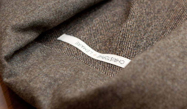 <strong>TOMORROWLAND｜トゥモローランド</strong>　CHRISTOPHE LEMAIREショールコート6万8250円（トゥモローランド）