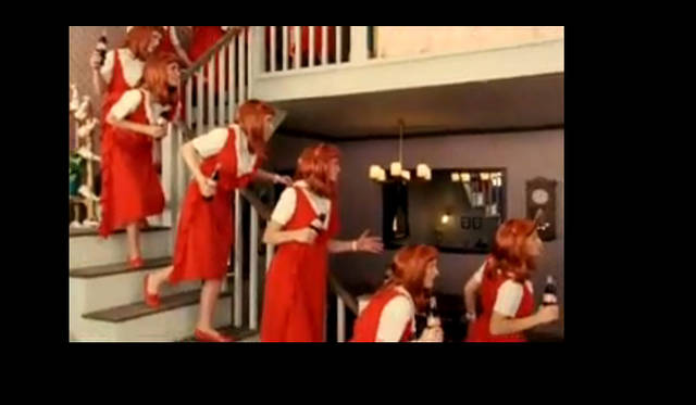 <strong>ART｜突然の訃報から3年、野田 凪展クリエイションギャラリーG8にて開催</strong><br />コカ・コーラ 世界キャンペーンCM　2007年