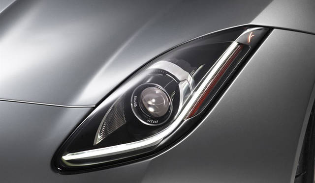 <strong>JAGUAR C-X16│ジャガー C-X16</strong>