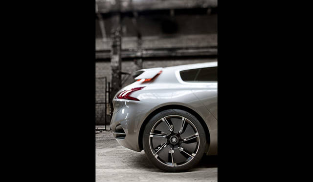 <strong>Peugeot HX1｜プジョー HX1</strong>