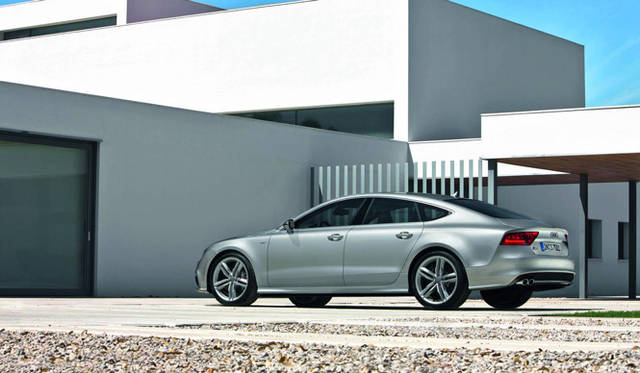 <strong>Audi S7 Sportback｜アウディ S7 スポーツバック</strong>