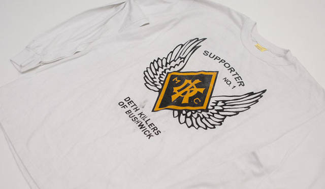 <strong>BARNEYS NEW YORK｜バーニーズ　ニューヨーク</strong>　DETH KILLERS OF BUSHWICK ロングスリーブTシャツ1万2600円円（バーニーズ　ニューヨーク）