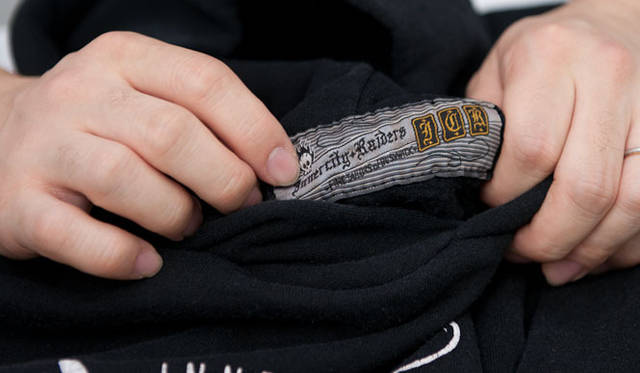 <strong>BARNEYS NEW YORK｜バーニーズ　ニューヨーク</strong>　I.C.R. OF BUSHWICK パーカ2万7300円（バーニーズ　ニューヨーク）