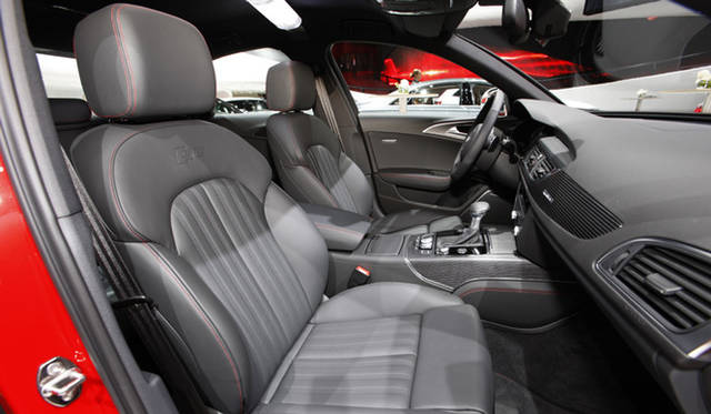 <strong>“The Look Ahead”─Audi Urban Future Summit ＆ IAA Preview</strong>　アウディ S6