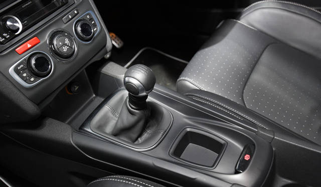 <strong>CITROEN DS4｜シトロエン DS4</strong>　Sport Chic