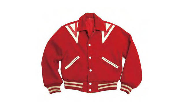 <strong>BARNEYS NEW YORK｜バーニーズ　ニューヨーク</strong>　バーニーズ　ニューヨーク福岡店 オープン記念アイテム<br>「WGACA（What Goes Around Comes Around)」スタジアムジャンパー3万450円（ヴィンテージ）