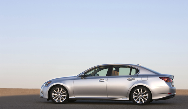 <strong>LEXUS GS450h｜レクサス GS450h</strong>