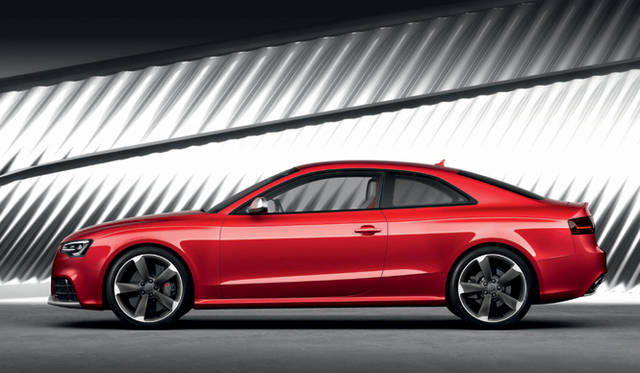 <strong>Audi RS5｜アウディ RS5</strong>