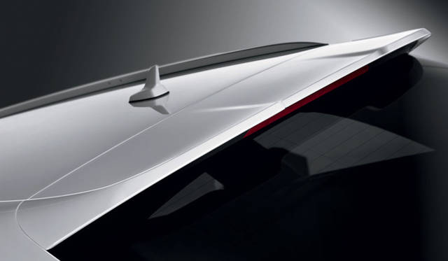 <strong>Audi S6 Avant｜アウディ S6 アバント</strong>