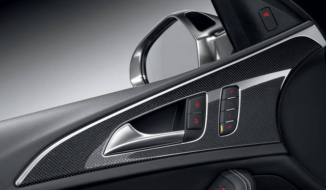 <strong>Audi S6｜アウディ S6</strong>