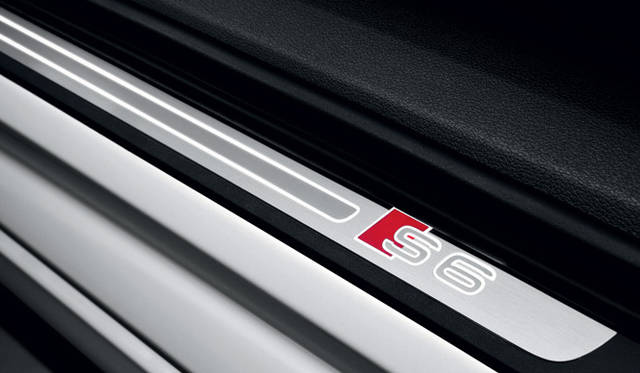 <strong>Audi S6｜アウディ S6</strong>