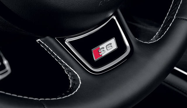 <strong>Audi S6｜アウディ S6</strong>