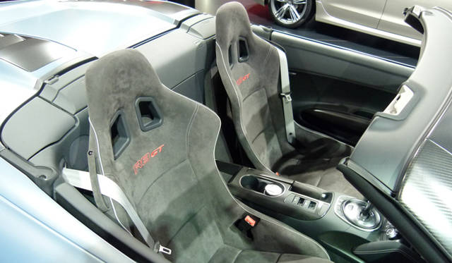 <strong>Audi R8 GT spyder｜アウディ R8 GT スパイダー</strong>