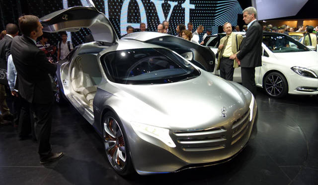 <strong>Mercedes-Benz F125!｜メルセデス・ベンツ F125!</strong>