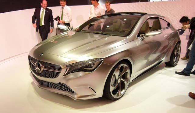 <strong>Mercedes-Benz Concept A-CLASS｜ メルセデス・ベンツ コンセプト Aクラス</strong>　上海オートショーでワールドプレミアとなった次期Aクラスを示唆するコンセプトモデル。