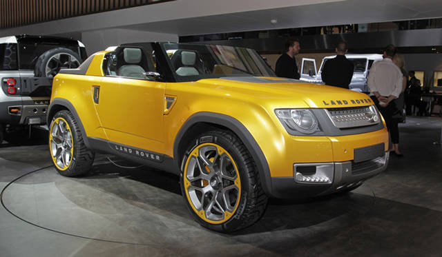 <strong>LANDROVER DC100 Sport｜ランドローバー DC100 スポーツ</strong>