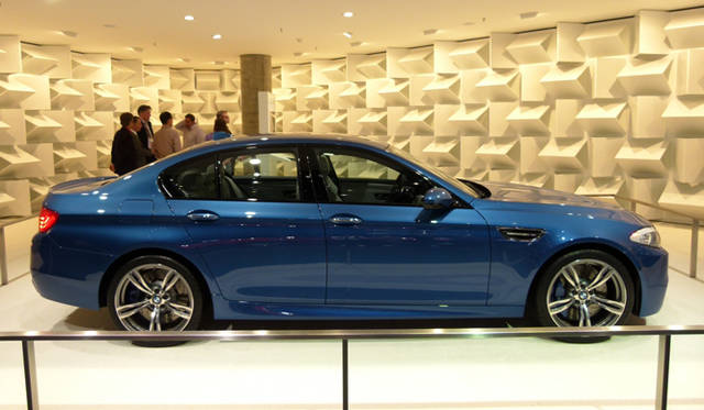 <strong>BMW M5｜ビー・エム・ダブリュー M5</strong>
