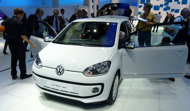 <strong>Volkswagen white up!｜フォルクスワーゲン ホワイト up!</strong>