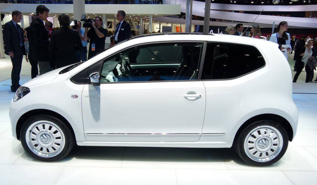 <strong>Volkswagen white up!｜フォルクスワーゲン ホワイト up!</strong>