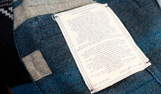 <strong> SHIPS｜シップス</strong>　FELTED TAILORED GARMENTS ダッフルコート 8万1900円（シップス 銀座店）