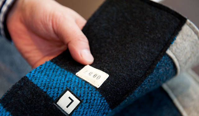 <strong> SHIPS｜シップス</strong>　FELTED TAILORED GARMENTS ダッフルコート 8万1900円（シップス 銀座店）