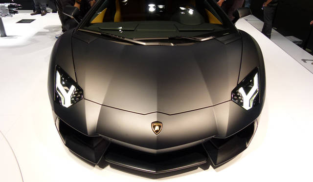 <strong>Lamborghini Aventador LP 700-4｜ランボルギーニ アヴェンタドール LP 700-4</strong>