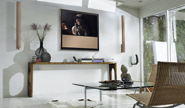 <strong>Bang&Olufsen｜バング＆オルフセン</strong>　「BeoVision 10」46インチ限定カラーモデル