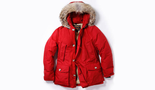 <strong>Woolrich｜ウールリッチ</strong>　「New Arctic Parka short（ニュー アークティック パーカ ショート）」 レッド 8万9250円
