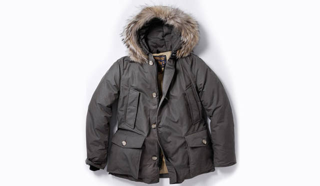 <strong>Woolrich｜ウールリッチ</strong>　「New Arctic Parka short（ニュー アークティック パーカ ショート）」 カーキ 8万9250円
