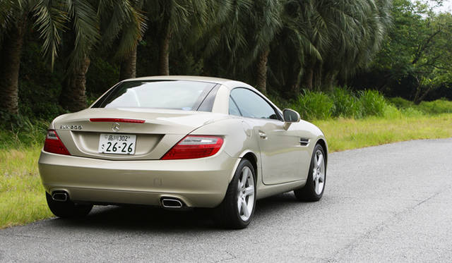 <strong>Mercedes-Benz SLK200 BlueEFFICIENCY｜メルセデス・ベンツ SLK200 ブルーエフィシエンシー</strong>