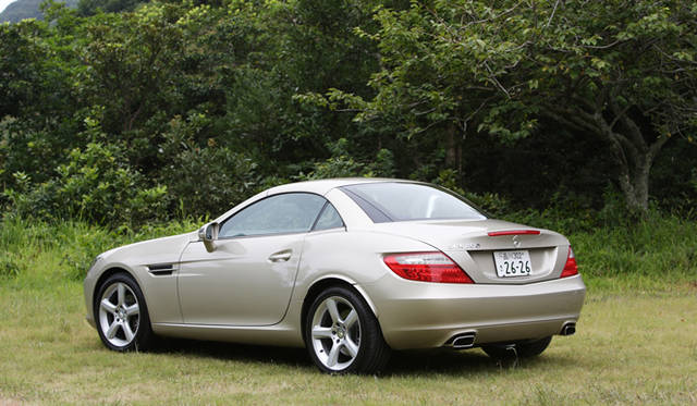 <strong>Mercedes-Benz SLK200 BlueEFFICIENCY｜メルセデス・ベンツ SLK200 ブルーエフィシエンシー</strong>