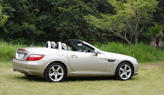 <strong>Mercedes-Benz SLK200 BlueEFFICIENCY｜メルセデス・ベンツ SLK200 ブルーエフィシエンシー</strong>