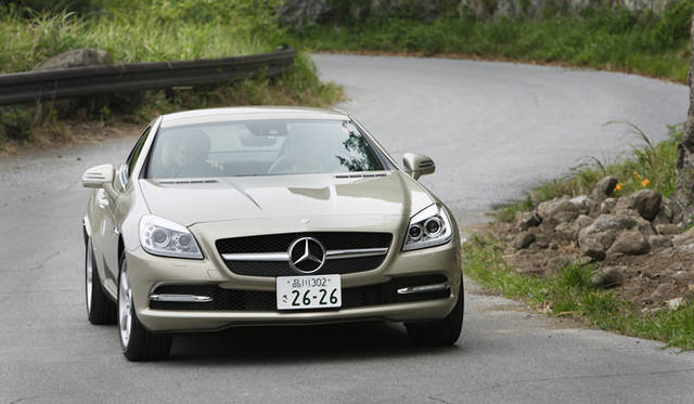 <strong>Mercedes-Benz SLK200 BlueEFFICIENCY｜メルセデス・ベンツ SLK200 ブルーエフィシエンシー</strong>